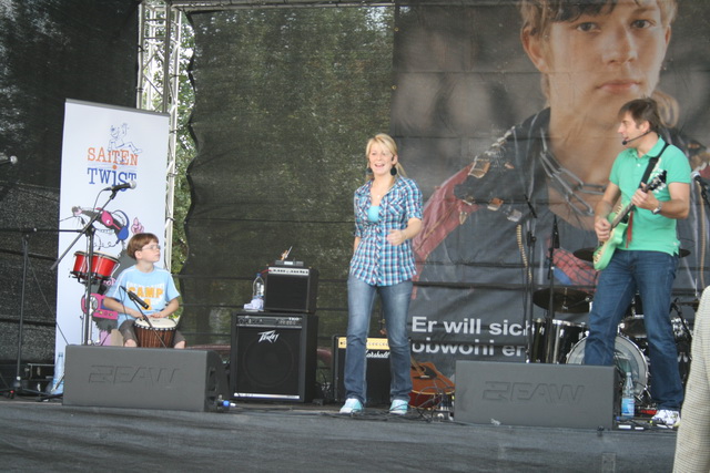 gal/2009/2009 Weltkindertag Duesseldorf  Johannes Rau Platz/IMG_9226.JPG